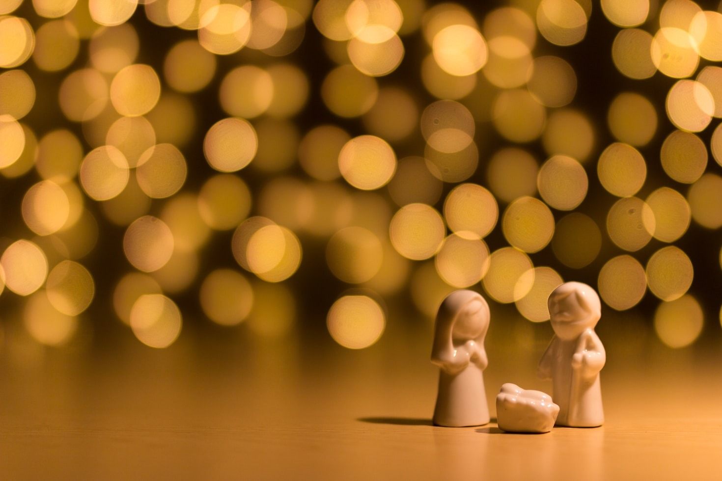 Creative Christmas Traditions to Start with Family
